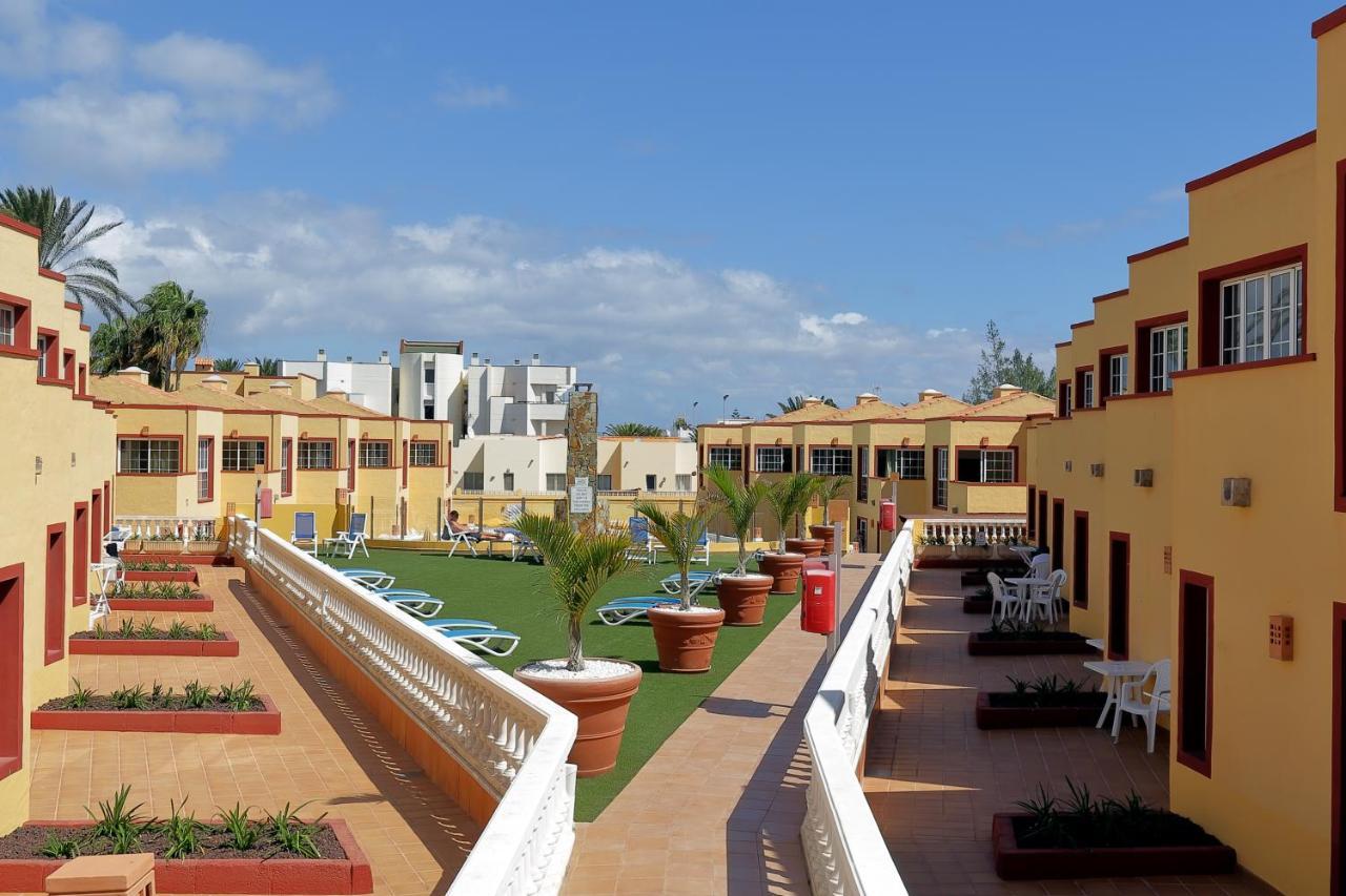 Apartamentos Maxorata Beach Corralejo Exterior photo