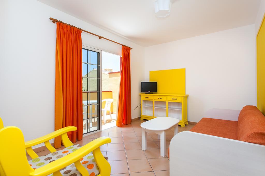 Apartamentos Maxorata Beach Corralejo Exterior photo