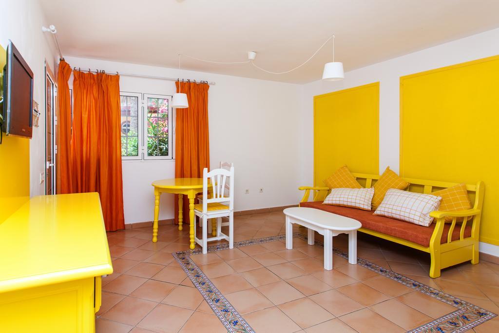 Apartamentos Maxorata Beach Corralejo Exterior photo